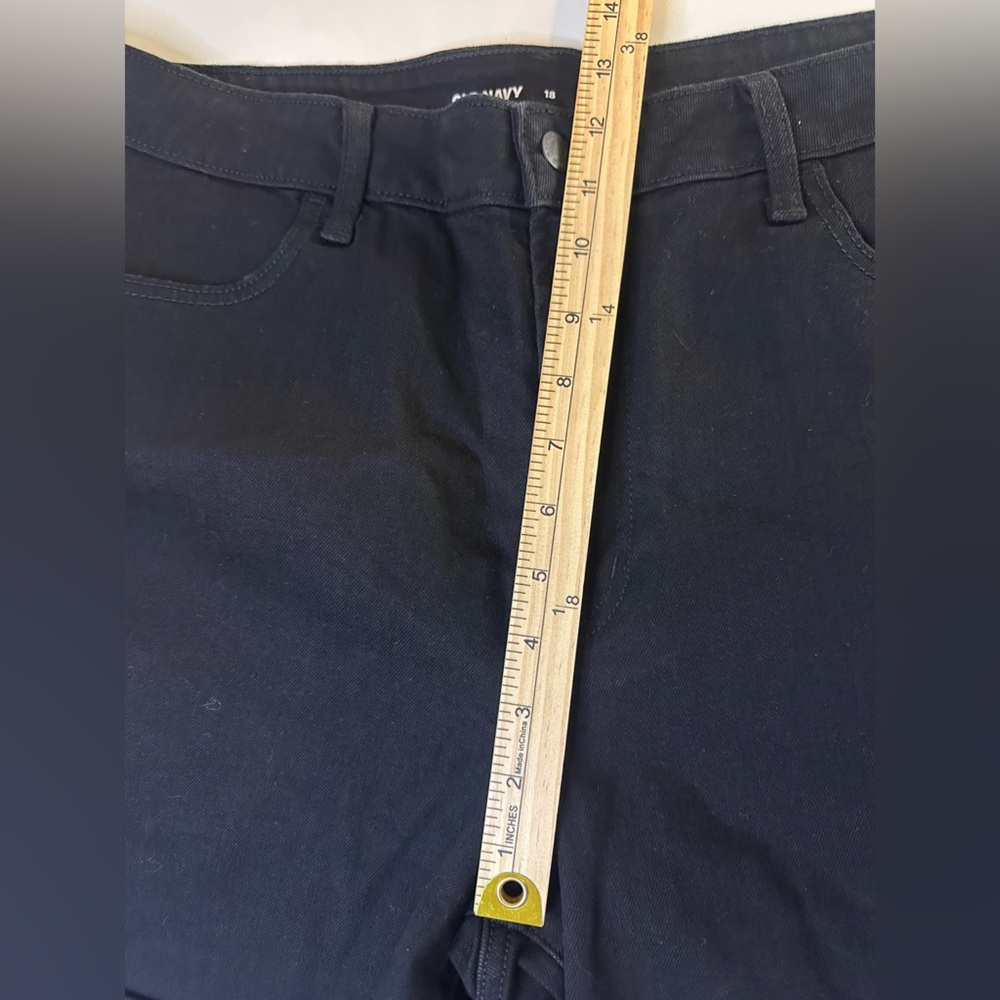 NWT Old Navy Women's Wow Cuffed Jean Shorts Size 18 Black Denim High Rise - Picture 6 of 7